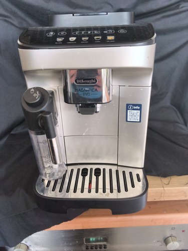 Delonghi magnifica evo coffee - delonghi,